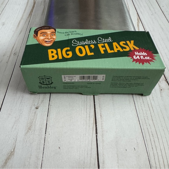 Stainless Steel Big Ol' Flask - Picture 2 of 9